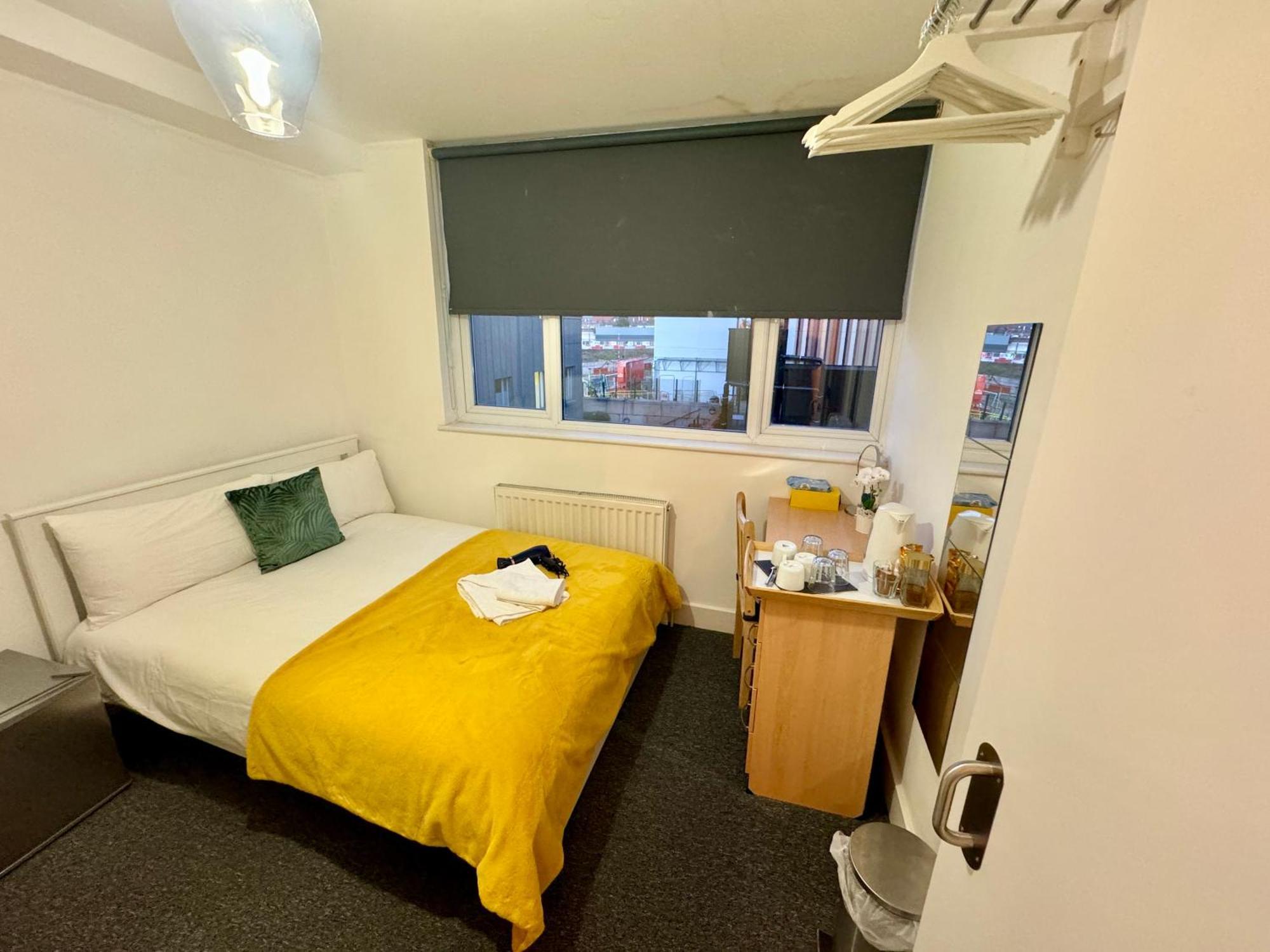 Cosmopolitan Comfort Private Bedrooms In Euston 106 ロンドン エクステリア 写真