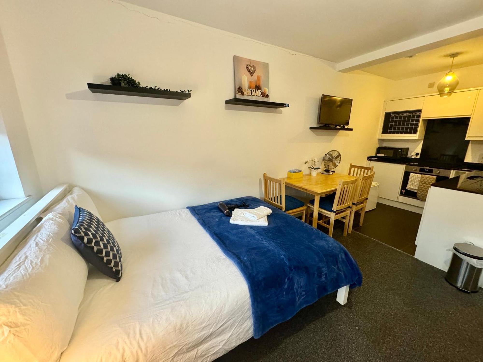 Cosmopolitan Comfort Private Bedrooms In Euston 106 ロンドン エクステリア 写真